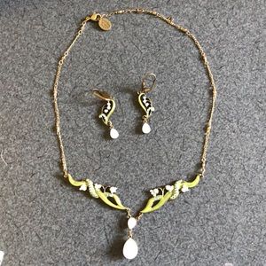 Anne Koplik designs Necklace and earrings